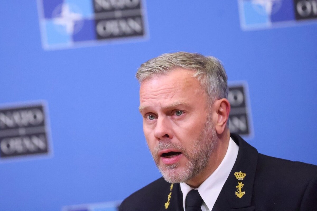 Високопосадовець НАТО закликав цивільних бути готовими до війни з Росією