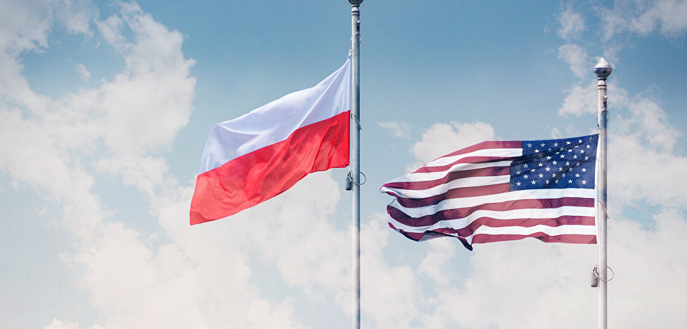 Прапори Польщі та США. Фото з відкритих джерел