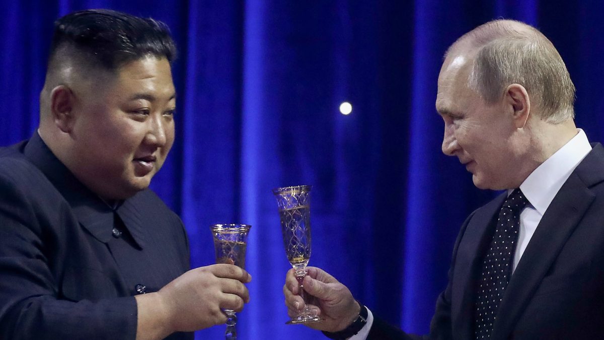 Кім Чен Ин та Путін. Фото: скріншот з відео