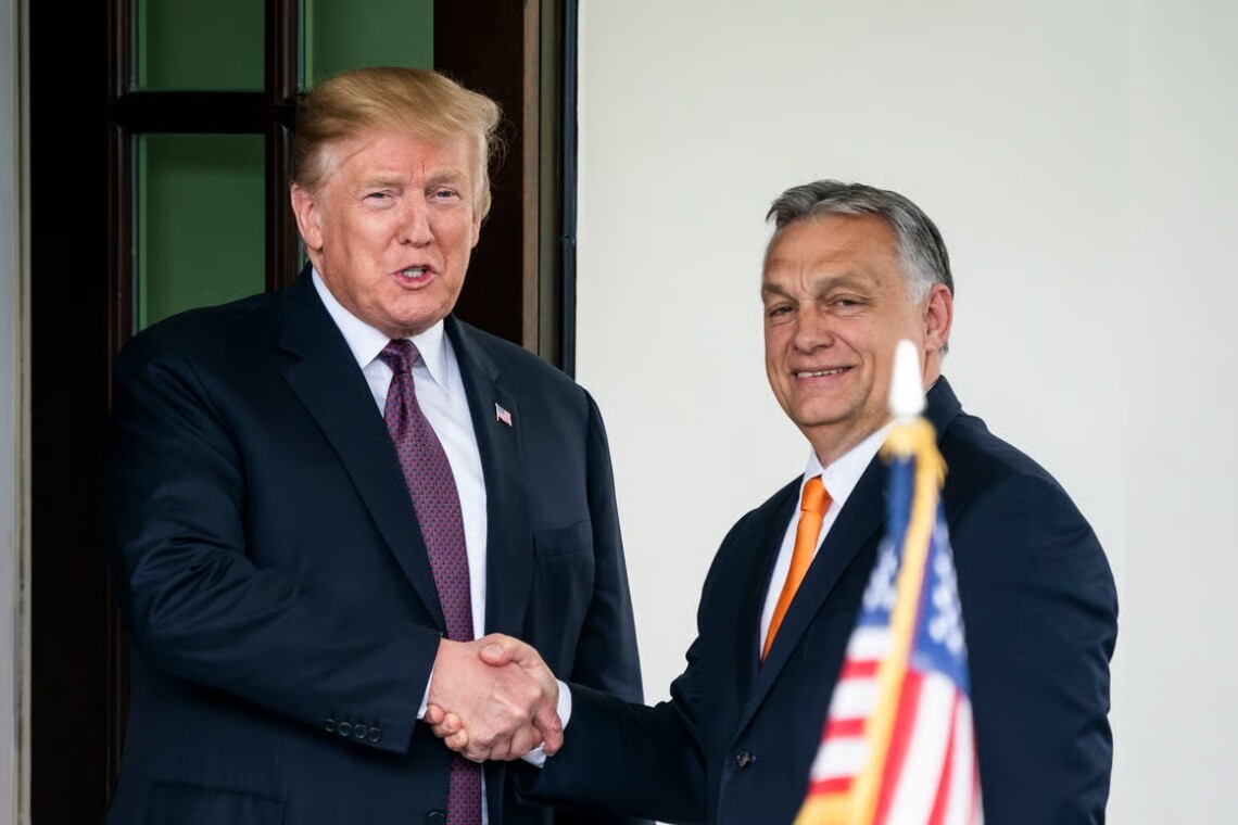 Дональд Трамп та Віктор Орбан. Фото: EPA-EFE
