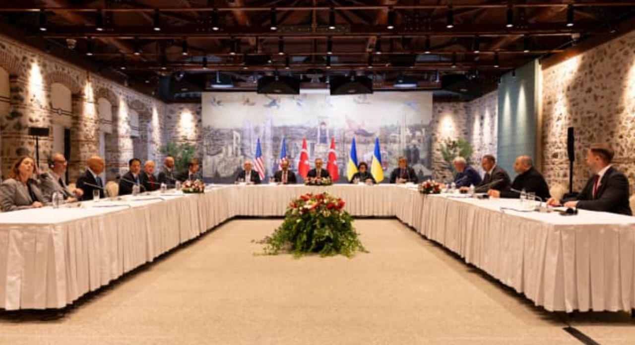 Зустріч України та РФ у Стамбулі 16 травня 2025 року. Фото: Getty Images