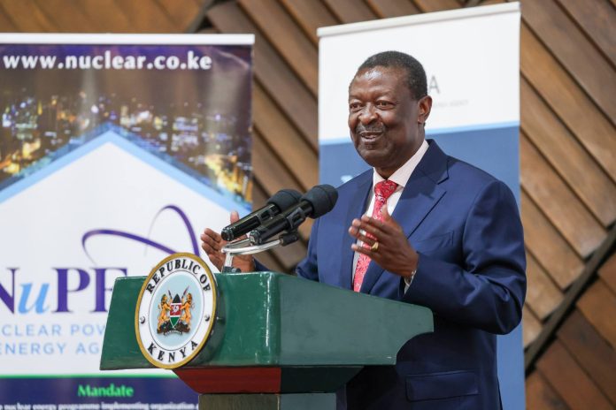 Мусалія Мудаваді, голова Міністерства закордонних справ Кенії. Фото: Facebook-сторінка посадовця.